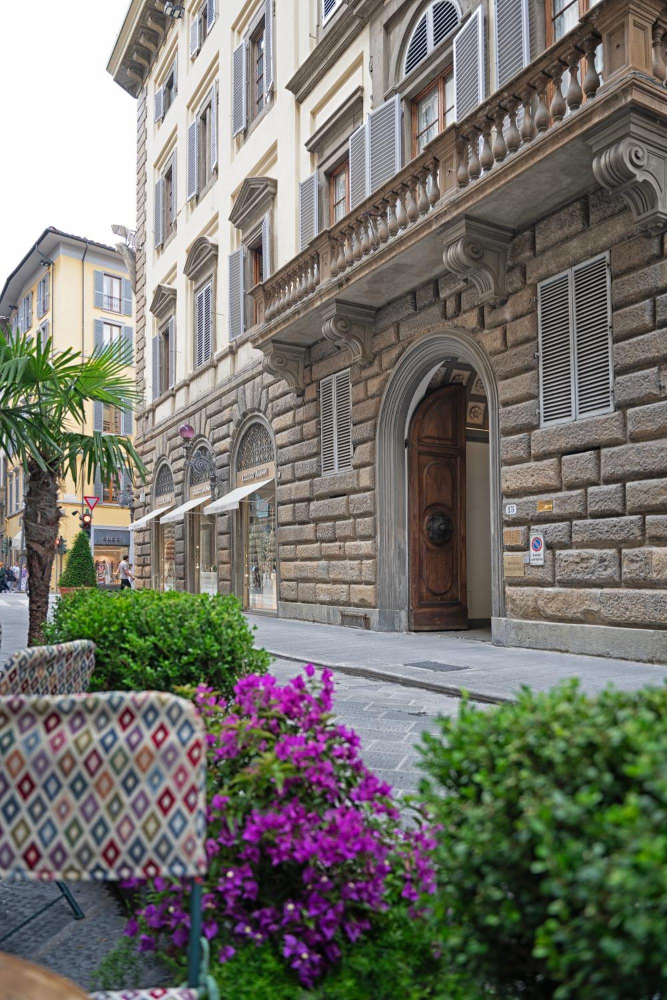 Tornabuoni Living Apartment Firenze Bagian luar foto