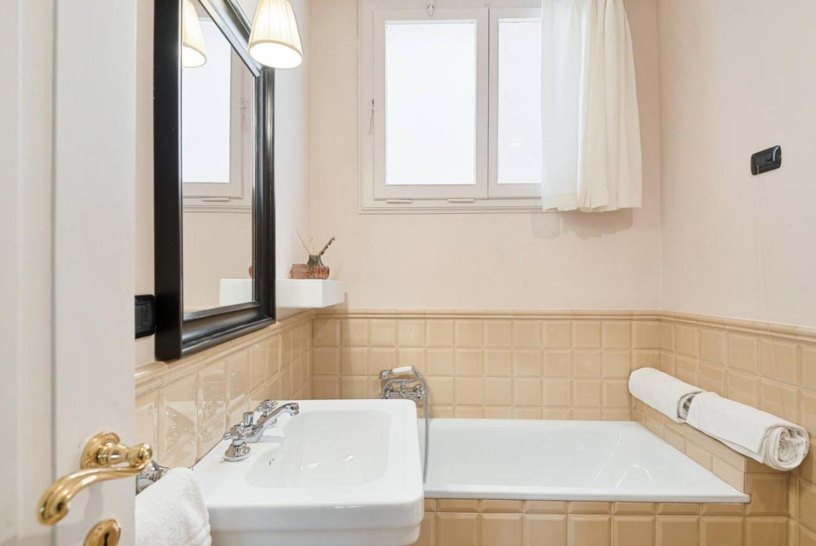 Tornabuoni Living Apartment Firenze Bagian luar foto