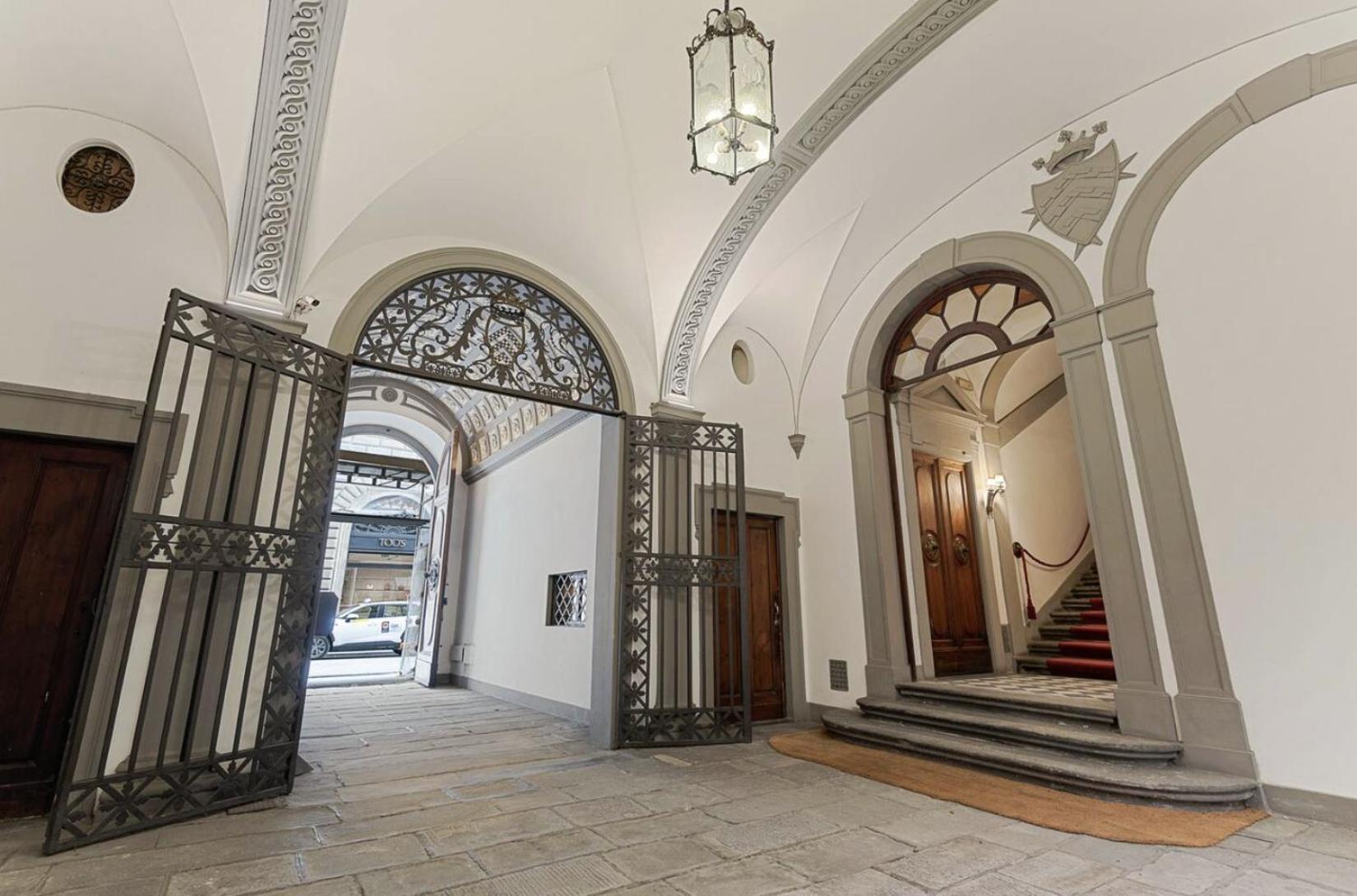 Tornabuoni Living Apartment Firenze Bagian luar foto